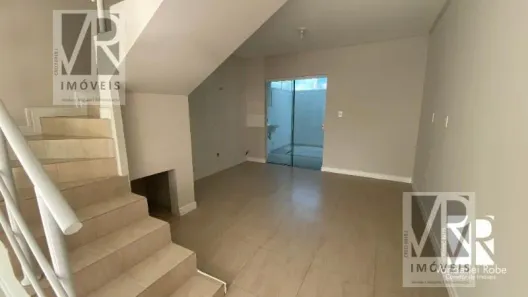 Casa com 2 Quartos à venda, 66m² no Santa Regina, Camboriú