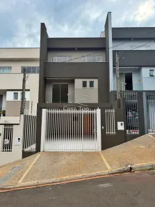 Sobrado com 3 Quartos para alugar, 180m² no Estrela, Ponta Grossa
