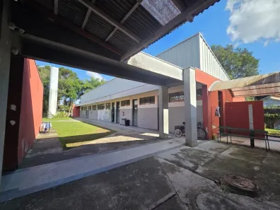 Prédio Comercial à venda, 1035m² no Guarituba, Piraquara