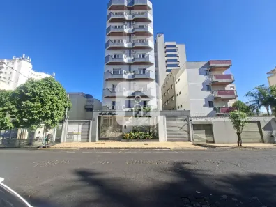 Apartamento com 3 Quartos para alugar, 114m² no Saraiva, Uberlândia
