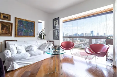 Apartamento com 3 Quartos à venda, 151m² no Vila Nova Conceição, São Paulo