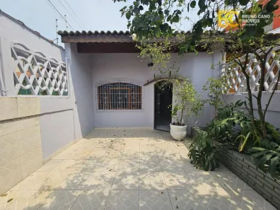 Casa com 3 Quartos à venda, 97m² no Centro, Peruíbe