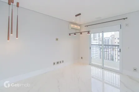 Apartamento com 3 Quartos para alugar, 230m² no Santa Cecília, São Paulo