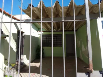 Casa com 2 Quartos à venda, 150m² no Vila Lavínia, Mogi das Cruzes
