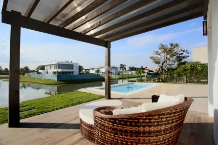 Casa de Condomínio com 5 Quartos à venda, 380m² no Sans Souci, Eldorado do Sul