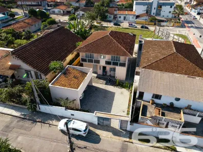Sobrado com 7 Quartos à venda, 292m² no Boa Vista, Joinville