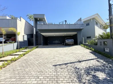 Casa com 3 Quartos para alugar, 260m² no Centro, Bragança Paulista