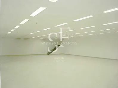 Ponto Comercial para alugar, 735m² no Madureira, Rio de Janeiro