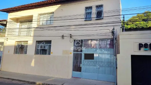 Prédio Comercial para alugar, 100m² no Centro, Montes Claros