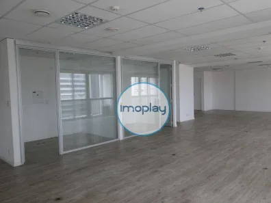 Sala Comercial para alugar, 200m² no Vila São Francisco (Zona Sul), São Paulo