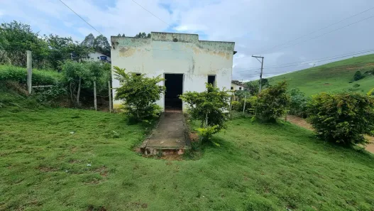 Galpão/Depósito/Armazém à venda, 248m² no Centro, Jucuruçu