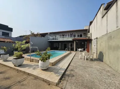 Casa com 4 Quartos à venda, 400m² no Interlagos, Vila Velha