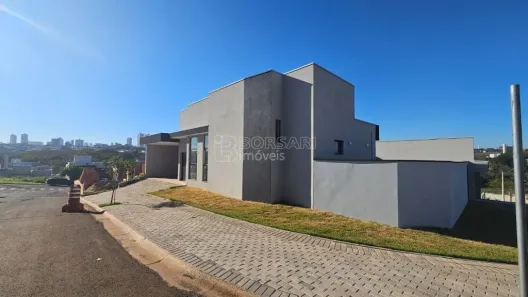 Casa de Condomínio com 3 Quartos à venda, 151m² no Parque Laranjeiras, Araraquara