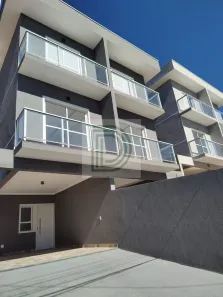 Casa de Condomínio com 3 Quartos para alugar, 130m² no Jardim Caiapiá, Cotia