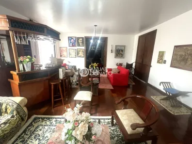Casa com 5 Quartos à venda, 438m² no Santa Lúcia, Belo Horizonte