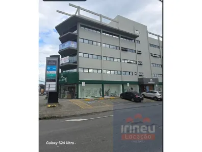 Sala Comercial para alugar, 277m² no Aventureiro, Joinville