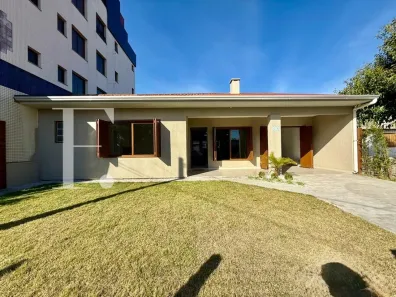 Casa com 4 Quartos à venda, 168m² no Centro, Xangri-lá