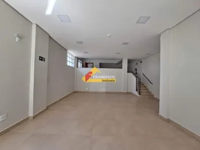 Ponto Comercial para alugar, 80m² no Centro, Divinópolis