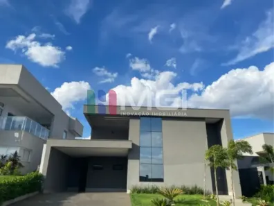 Casa com 4 Quartos para alugar, 235m² no Fazenda Vau das Pombas, Goiânia