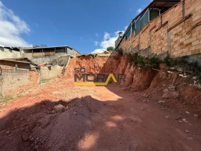 Lote/Terreno à venda, 360m² no Primeiro de Maio, Belo Horizonte