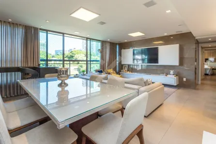 Apartamento com 3 Quartos à venda, 130m² no Três Figueiras, Porto Alegre