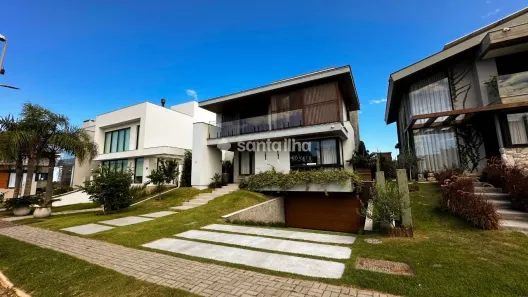 Casa de Condomínio com 3 Quartos à venda, 408m² no Morro das Pedras, Florianópolis