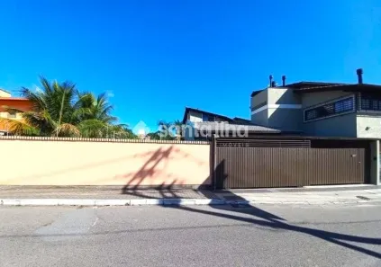 Casa com 4 Quartos para alugar, 220m² no Lagoa da Conceição, Florianópolis