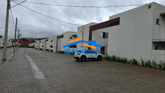 Casa de Condomínio com 2 Quartos à venda, 61m² no Jardim Sandra, Cotia