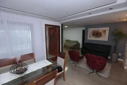 Casa com 3 Quartos à venda, 330m² no Monte Castelo, Contagem