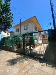Casa com 3 Quartos à venda, 226m² no Centro, Caxias do Sul