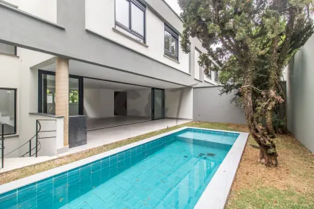 Casa de Condomínio com 4 Quartos à venda, 400m² no Santo Amaro, São Paulo