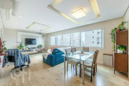 Apartamento com 3 Quartos à venda, 112m² no Passo da Areia, Porto Alegre