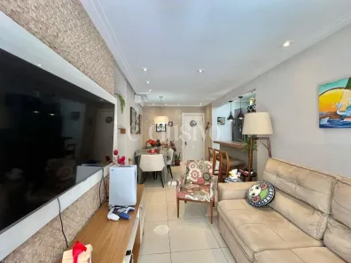 Apartamento com 2 Quartos à venda, 68m² no Coqueiros, Florianópolis
