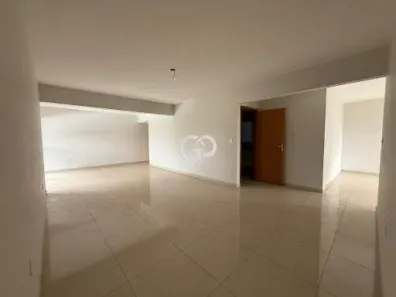 Apartamento com 3 Quartos à venda, 146m² no São Benedito, Uberaba