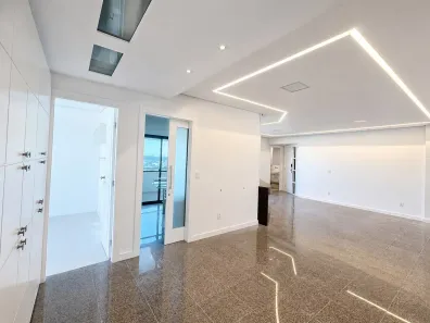 Apartamento com 4 Quartos para alugar, 188m² no Nossa Senhora das Graças, Manaus