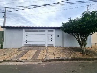 Casa com 4 Quartos à venda, 120m² no Jardim Santa Antonieta, Marília