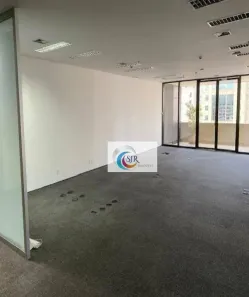 Sala Comercial para alugar, 196m² no Itaim Bibi, São Paulo
