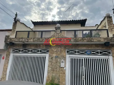 Sobrado com 3 Quartos para alugar, 220m² no Vila Zamataro, Guarulhos