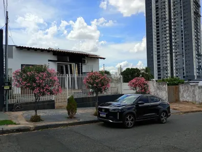 Casa com 3 Quartos para alugar, 238m² no Cidade Alta, Cuiabá