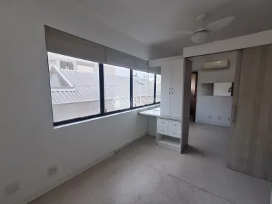 Sala Comercial à venda, 25m² no Petrópolis, Porto Alegre