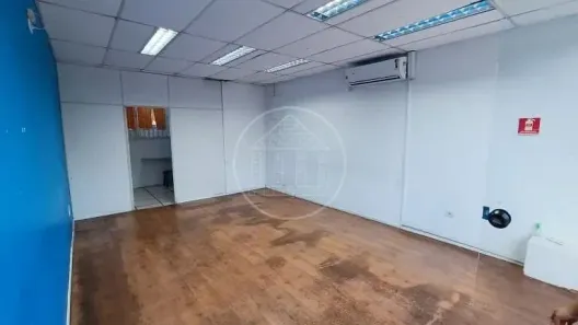 Ponto Comercial para alugar, 80m² no Jardim Regina, São Paulo