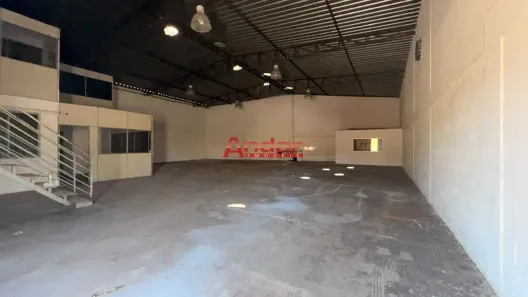 Galpão/Depósito/Armazém para alugar, 360m² no Arvoredo, Contagem