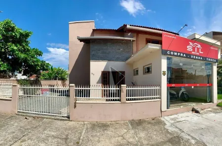 Casa com 3 Quartos à venda, 150m² no Centro, Navegantes