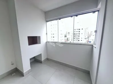 Apartamento com 2 Quartos à venda, 75m² no Tabuleiro, Camboriú