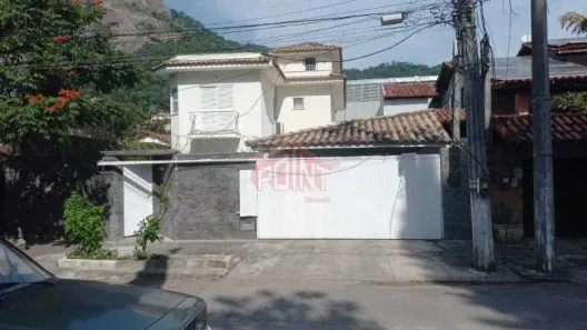 Casa com 5 Quartos à venda, 262m² no São Francisco, Niterói