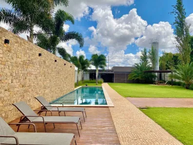 Casa de Condomínio com 7 Quartos à venda, 778m² no Residencial Mário de Almeida Franco, Uberaba