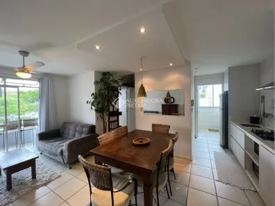 Apartamento com 2 Quartos à venda, 66m² no Lagoa da Conceição, Florianópolis