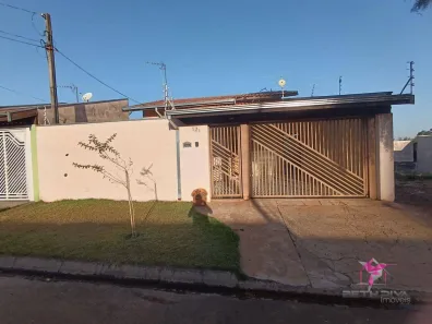 Casa com 2 Quartos à venda, 52m² no Jardim Letícia, Leme