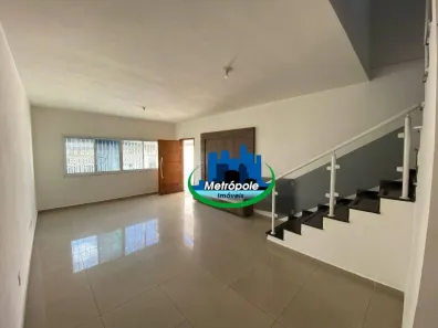 Sobrado com 3 Quartos à venda, 297m² no Jardim Monte Carmelo, Guarulhos