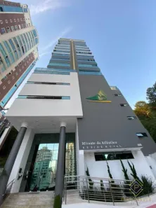 Apartamento com 3 Quartos à venda, 140m² no Pioneiros, Balneário Camboriú